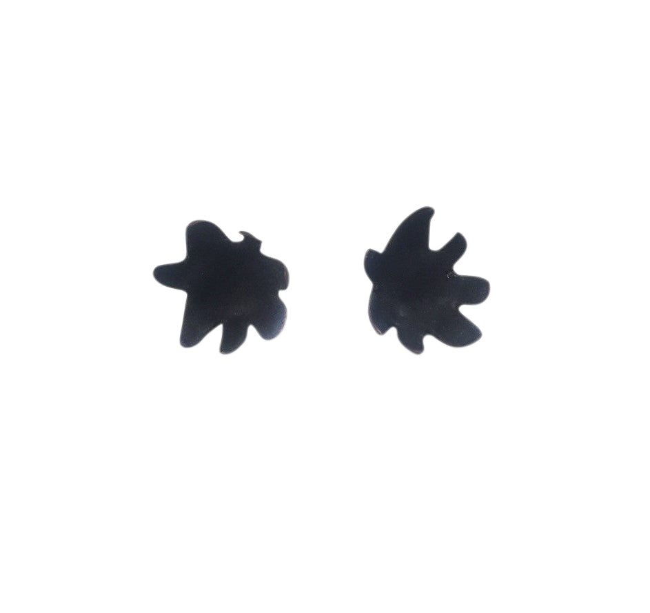 MEDIUM BLACK SPIKEY STUD