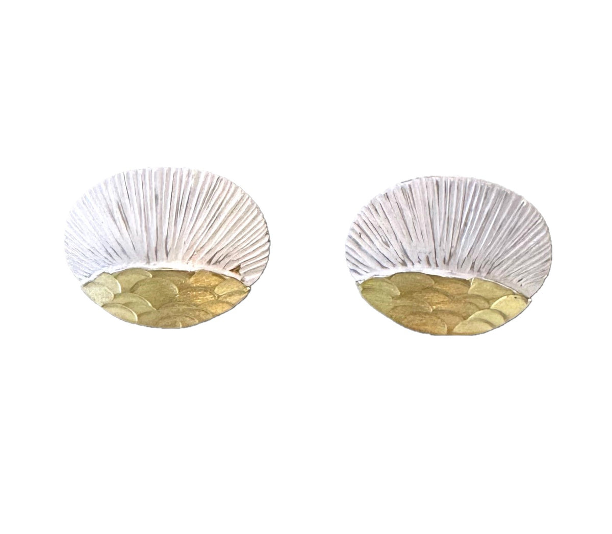 NEW DAY STUD EARRINGS