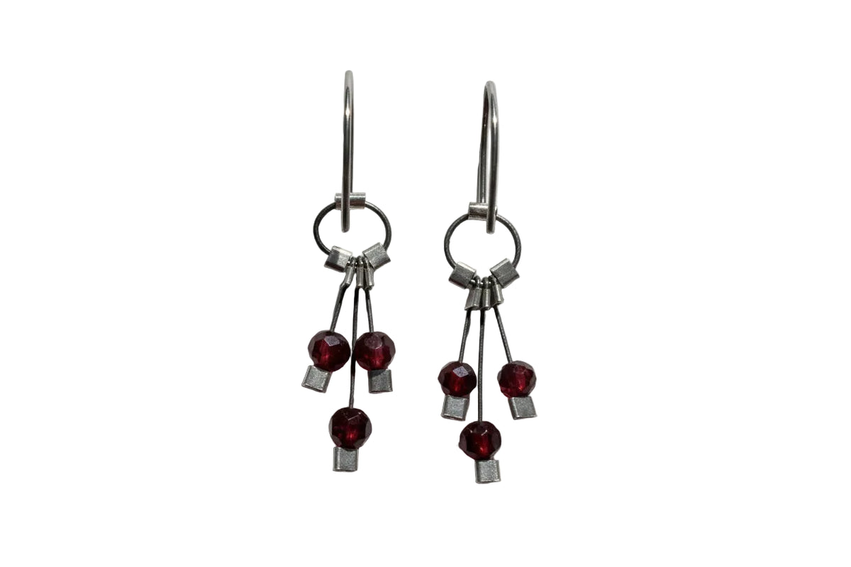AERIAL HOOK EARRINGS - GARNET