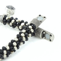 BOEHEMIAN BLACK AND WHITE BRACELET