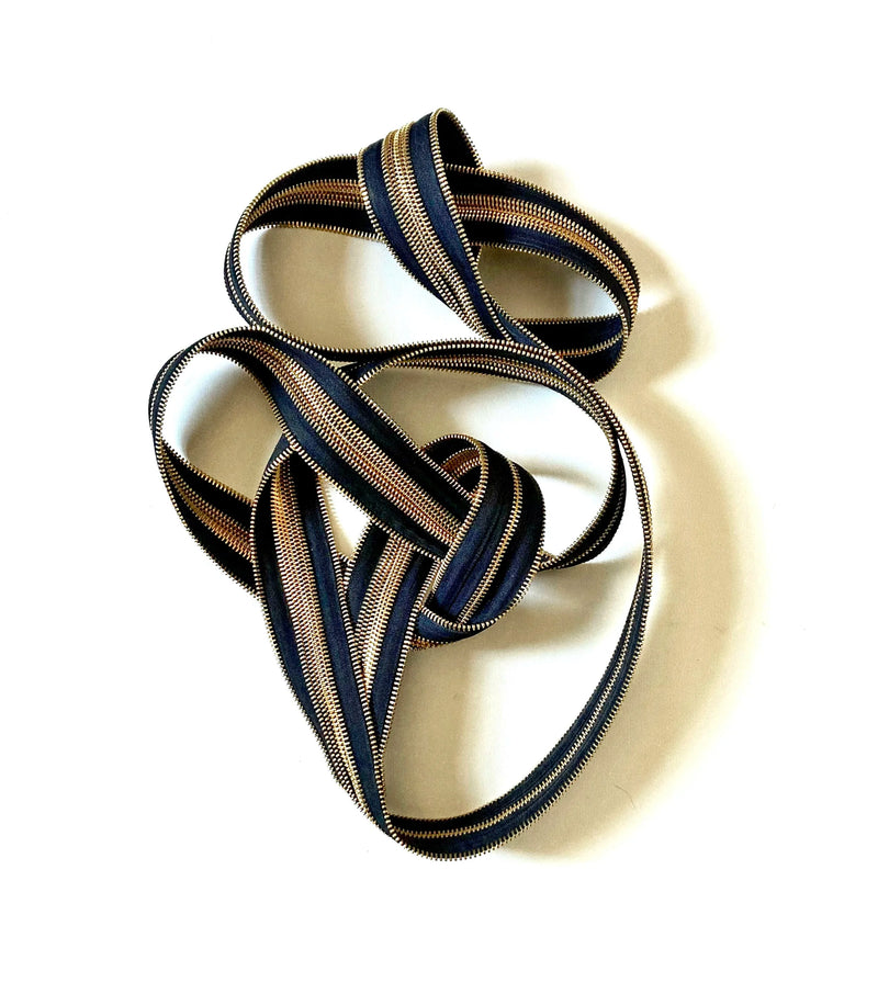 ALMA - ZIPPER SCULPTURE