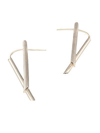E1084 POST EARRINGS
