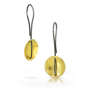 HANGING CIRCLE EARRINGS - GOLD