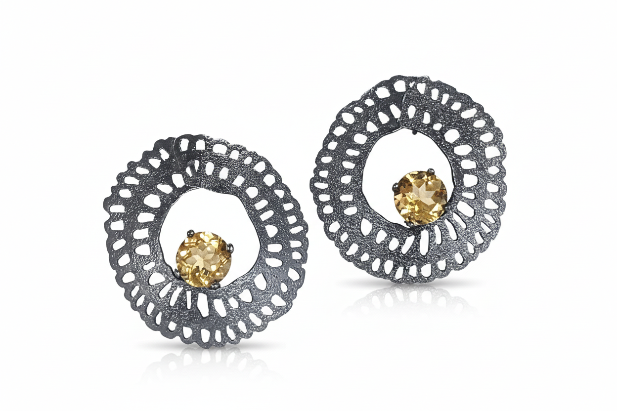 LOOPY EARRINGS